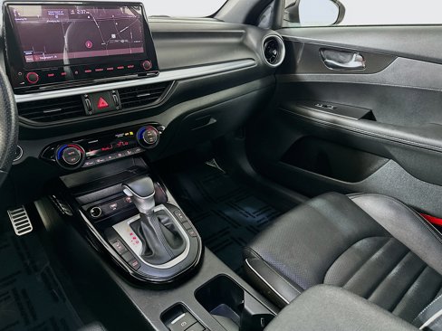 Certified 2022 Kia Forte GT-Line w/ GT-Line Premium Package image 24