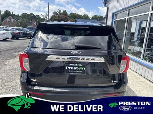 Certified 2022 Ford Explorer XLT image 4