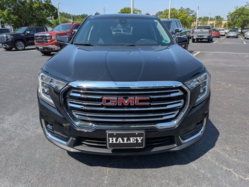 Used 2023 GMC Terrain SLT image 3