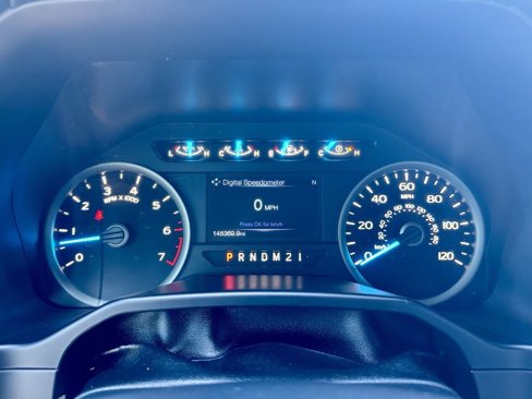 Used 2016 Ford F150 XLT w/ Equipment Group 301A Mid image 17