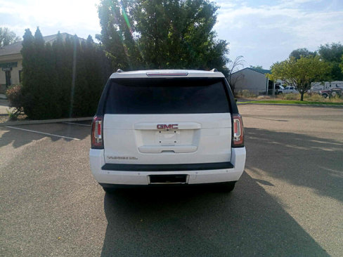 Used 2016 GMC Yukon XL SLT w/ Open Road Package image 4