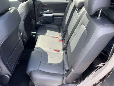 Certified 2024 Mercedes-Benz GLB 250 w/ Driver Assistance Package image 27