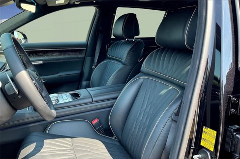 Used 2024 Genesis G90 3.5T image 5