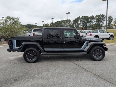 Used 2020 Jeep Gladiator Overland w/ Popular Equipment Package image 2