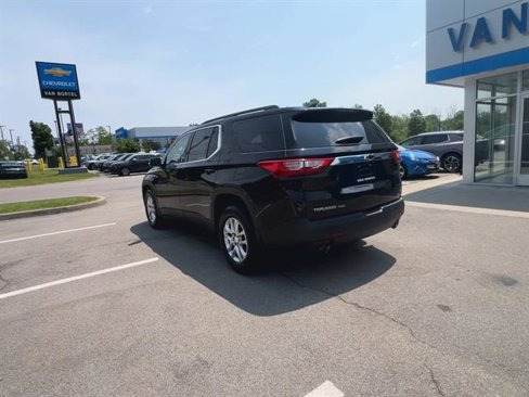 Used 2021 Chevrolet Traverse LT image 6