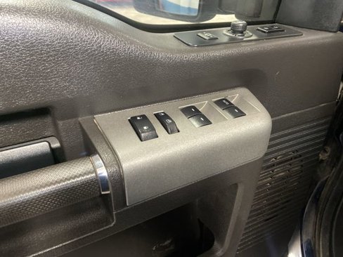 Used 2011 Ford F350 Lariat w/ Lariat Interior Pkg image 28