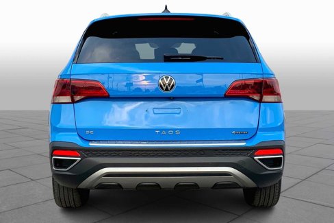 Used 2022 Volkswagen Taos SE image 4