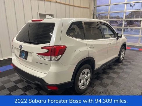 Used 2022 Subaru Forester image 3