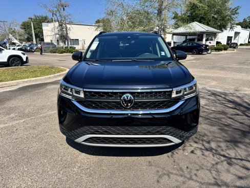 Certified 2024 Volkswagen Taos S image 2