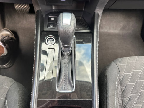 Used 2022 Nissan Kicks SV image 23