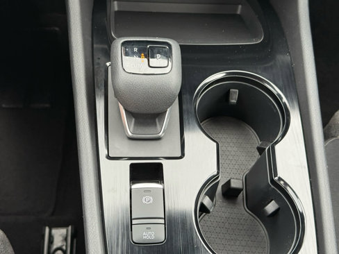 Used 2023 Nissan Rogue SV image 19