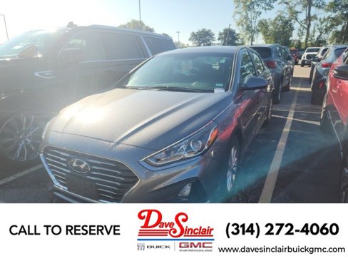 Used 2019 Hyundai Sonata SE image 1