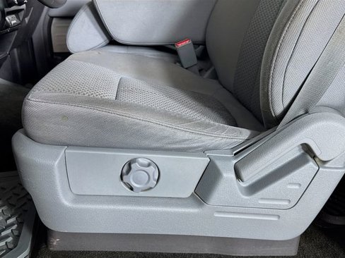 Used 2013 Ford F150 XLT image 17
