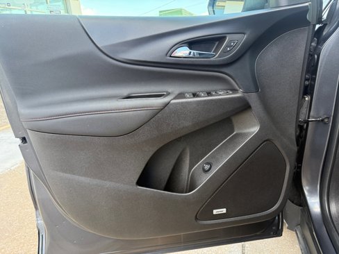 Certified 2022 Chevrolet Equinox RS w/ RS Leather Package image 7