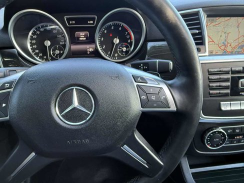 Used 2015 Mercedes-Benz ML 350 4MATIC image 16