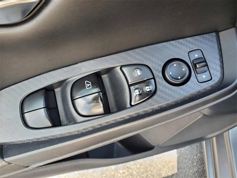 Certified 2020 Nissan Sentra SV image 18