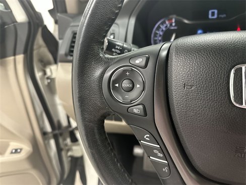 Used 2017 Honda Pilot EX-L image 39