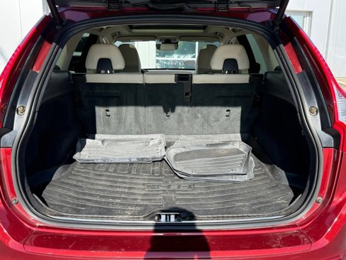 Used 2016 Volvo XC60 T6 w/ Proximity Package image 5
