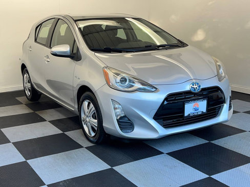 Used 2016 Toyota Prius C Two image 3