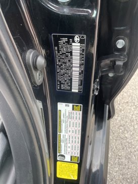 Used 2021 Toyota Corolla LE image 19