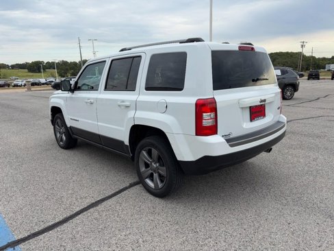 Used 2016 Jeep Patriot Sport w/ Power Value Group image 8