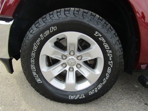 Used 2019 RAM 1500 Laramie image 10