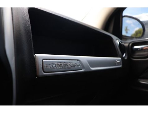 Used 2016 Jeep Compass Latitude image 22