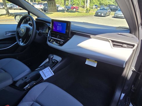 New 2025 Toyota Corolla SE image 12