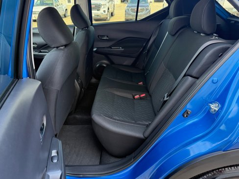 Used 2024 Nissan Kicks SV image 10