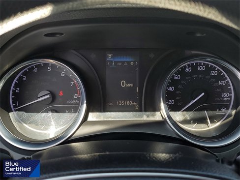 Used 2020 Toyota Camry LE image 9
