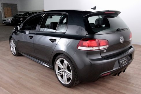 Used 2013 Volkswagen Golf R 4-Door image 7