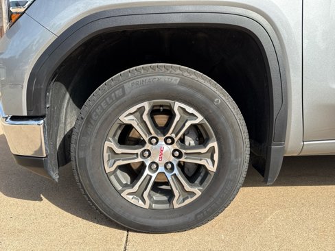 Used 2025 GMC Sierra 1500 SLT image 6