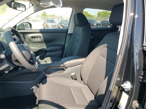 New 2026 Honda HR-V LX image 10