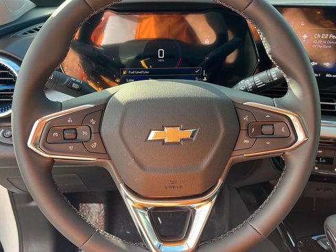 New 2025 Chevrolet Trax LT w/ Driver Confidence Package image 20