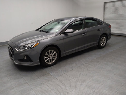 Used 2019 Hyundai Sonata SE image 2