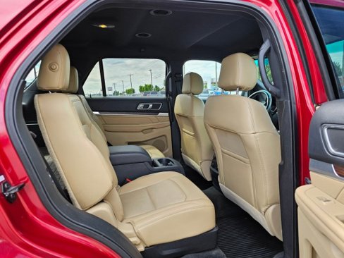Used 2016 Ford Explorer Limited image 13