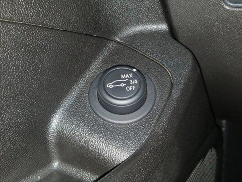 Used 2022 GMC Terrain SLE w/ Driver Convenience Package image 28