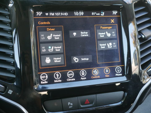 Used 2019 Jeep Cherokee Limited w/ Luxury Group image 13