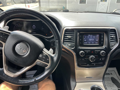 Used 2014 Jeep Grand Cherokee Laredo w/ Quick Order Package 23E image 12