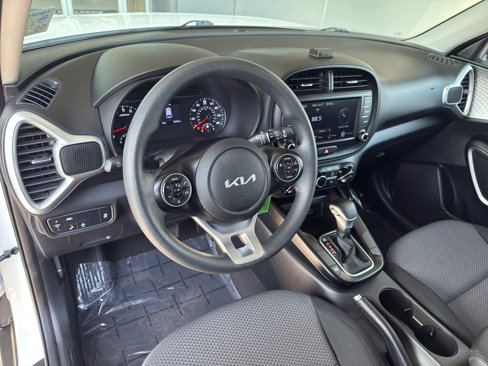 Used 2022 Kia Soul LX w/ Technology Package image 10