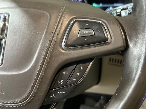 Used 2020 Lincoln MKZ Reserve w/ Elements Package image 20