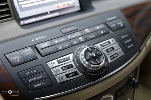 Used 2010 INFINITI M35 w/ Technology Pkg image 36