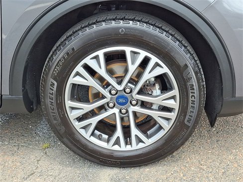 Used 2022 Ford Escape SEL image 8