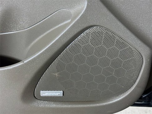 Used 2022 Chevrolet Malibu Premier image 17