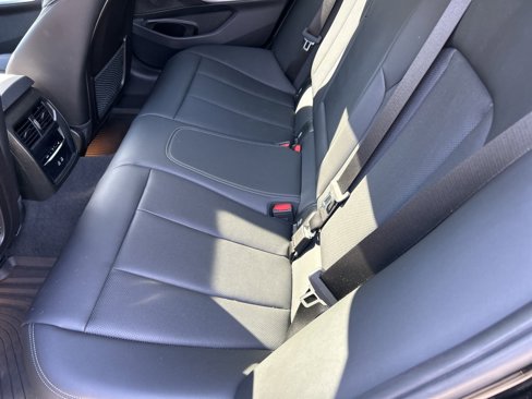Certified 2023 BMW 330e xDrive w/ Driving Assistance Package image 9