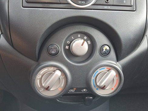 Used 2012 Nissan Versa S image 15