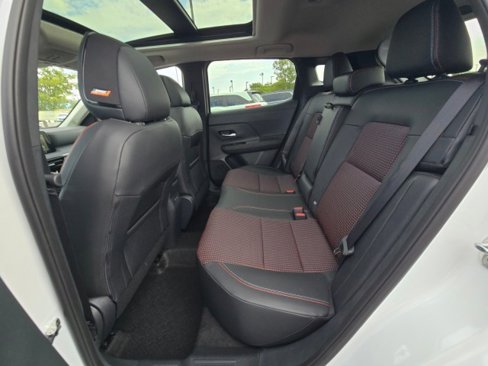 New 2025 Nissan Kicks SR w/ SR Premium Package image 18