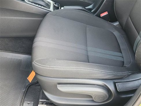 Used 2024 Hyundai Venue SEL image 23