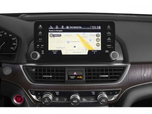 Used 2018 Honda Accord Touring image 17