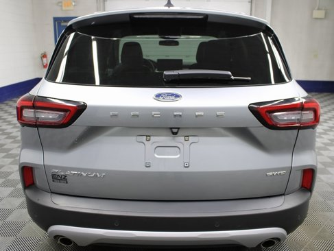 Used 2024 Ford Escape Platinum image 39